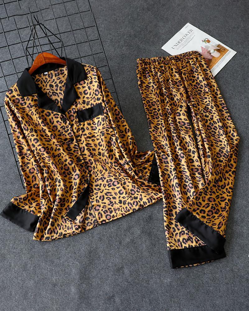 

Print Long Sleeve Pajamas Set, Leopard