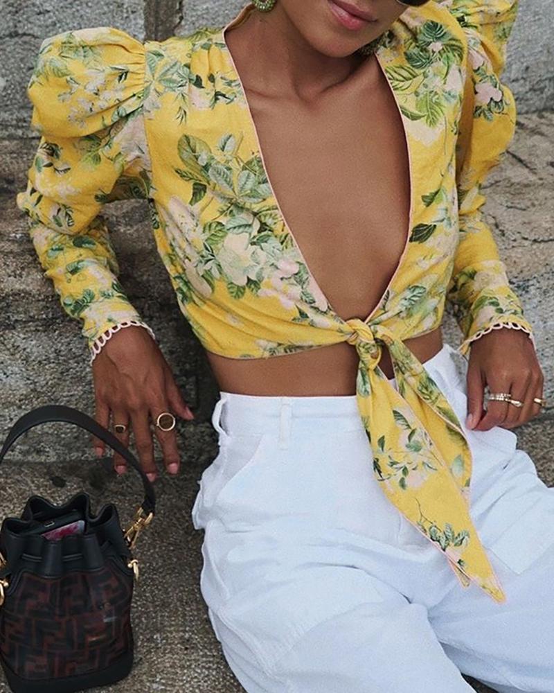 

Random Floral Print Knotted Puff Sleeve Crop Blouse