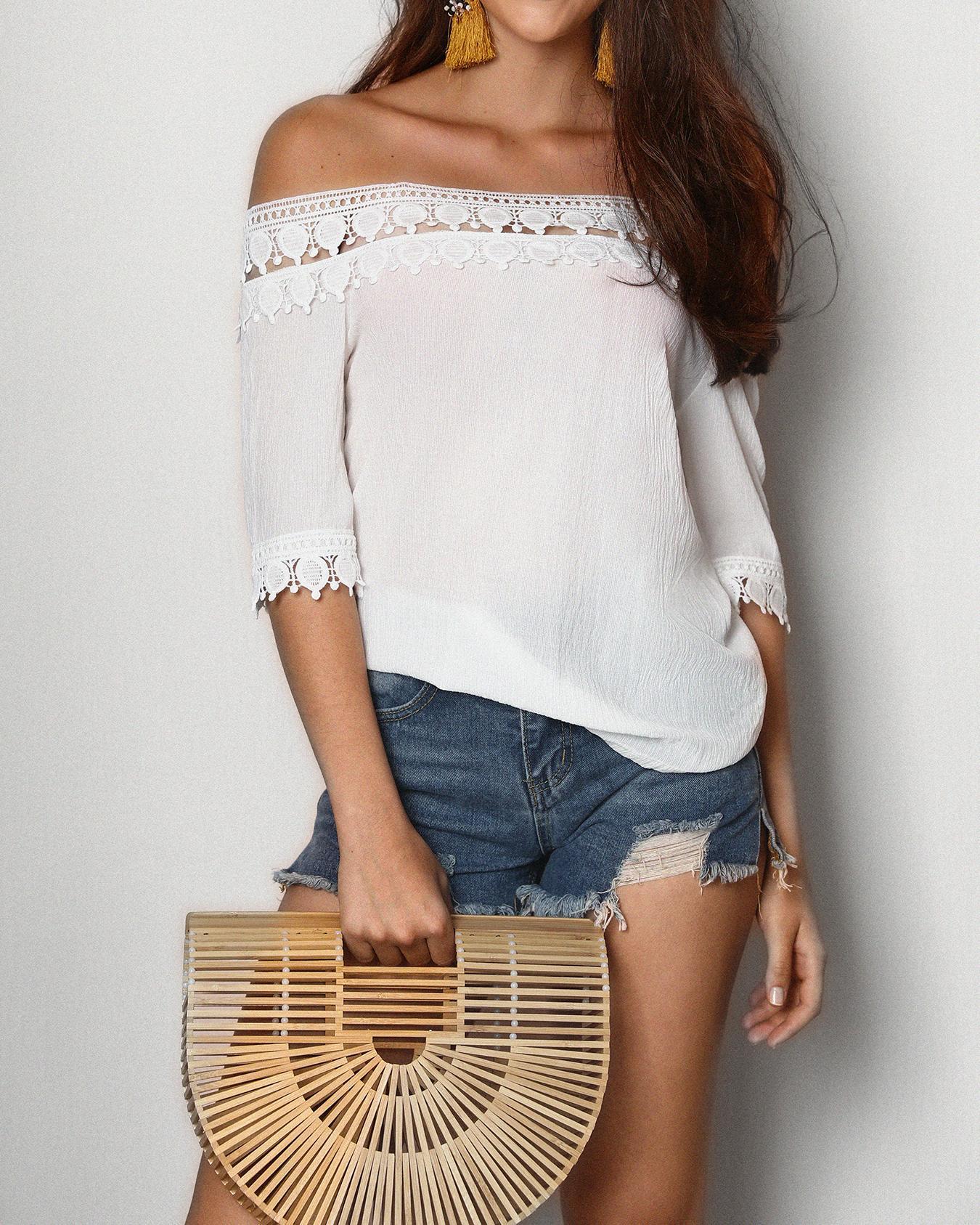 

Off Shoulder Guipure Lace Loose Blouse, White
