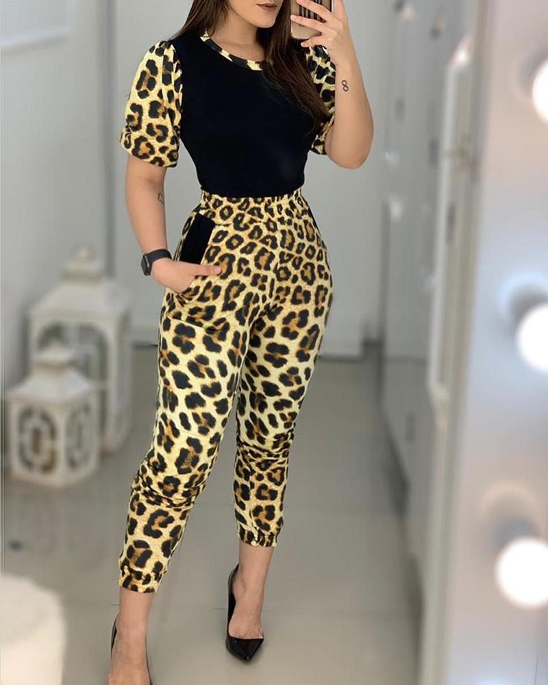 

Leopard Print Short Sleeve Top & Pants Set