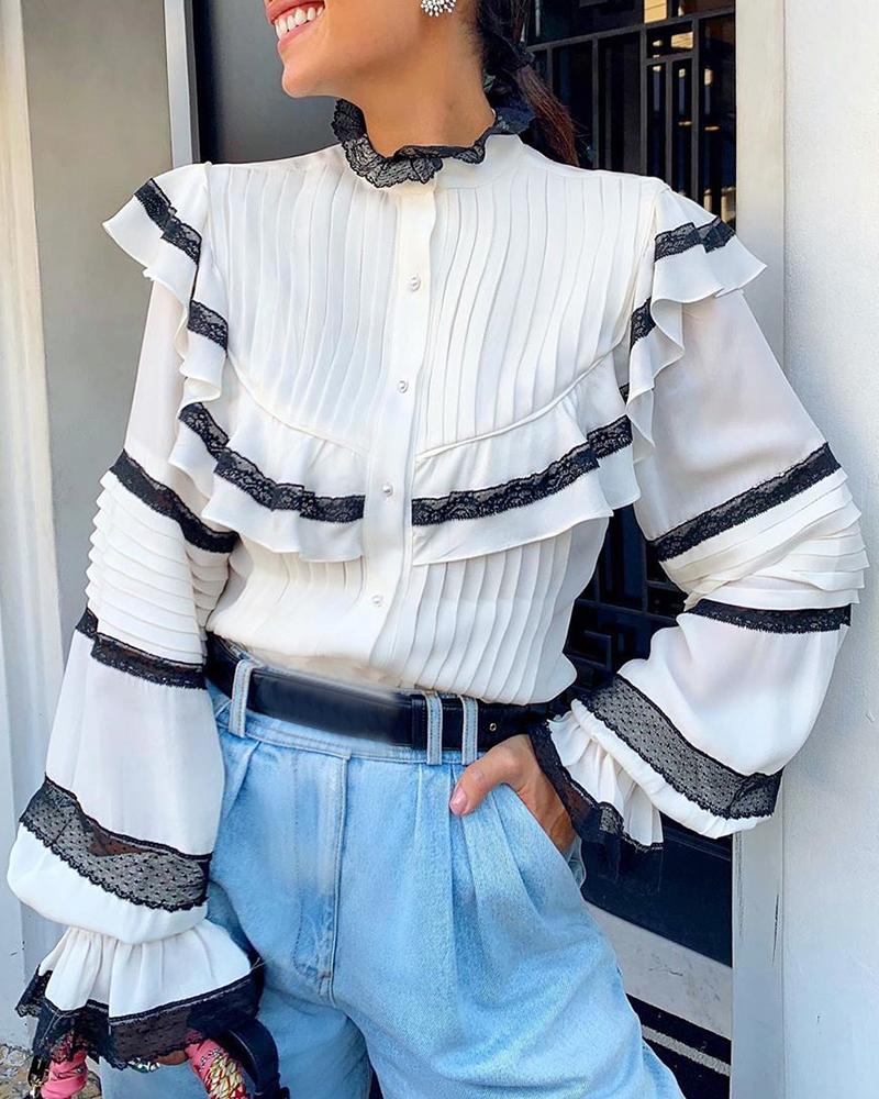 

Contrast Binding Lace Insert Ruffles Bell Cuff Blouse