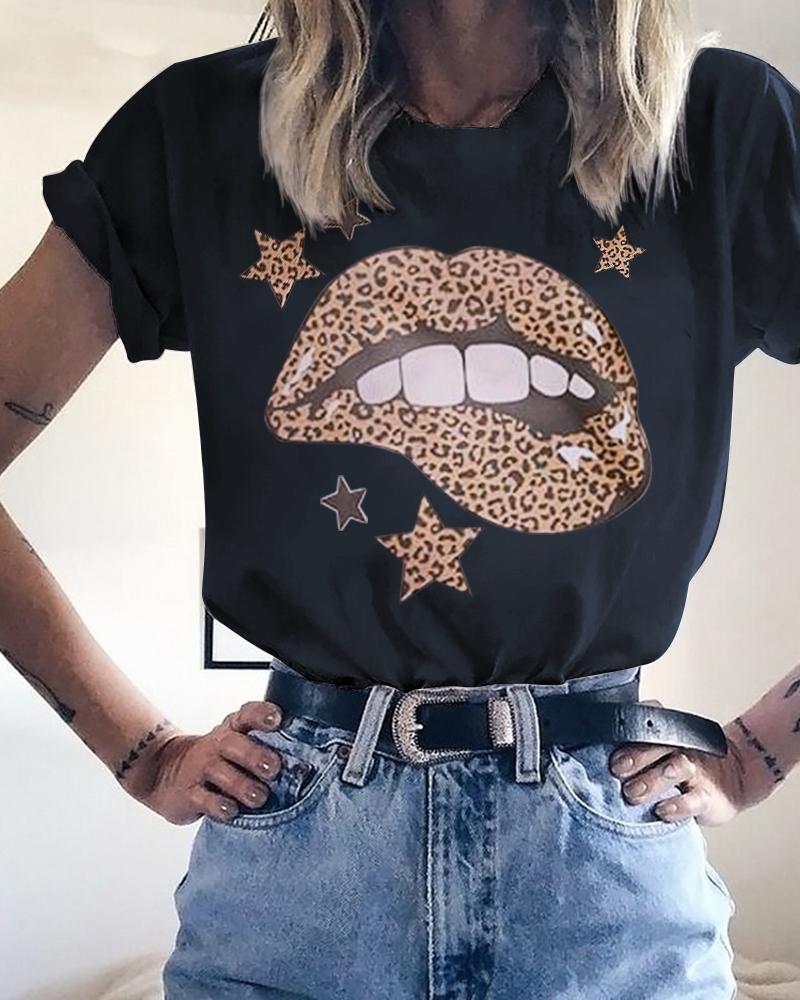 

Round Neck Lip Star Leopard Print Casual T-shirt, Black