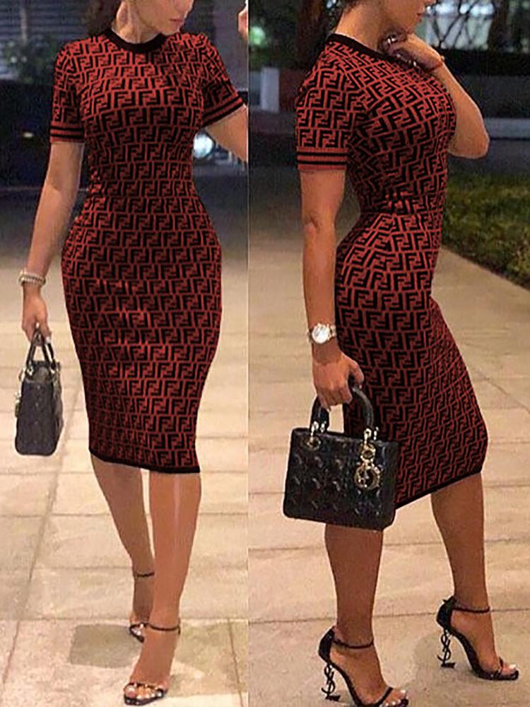 

Digital Print Contrast Binding Bodycon Dress
