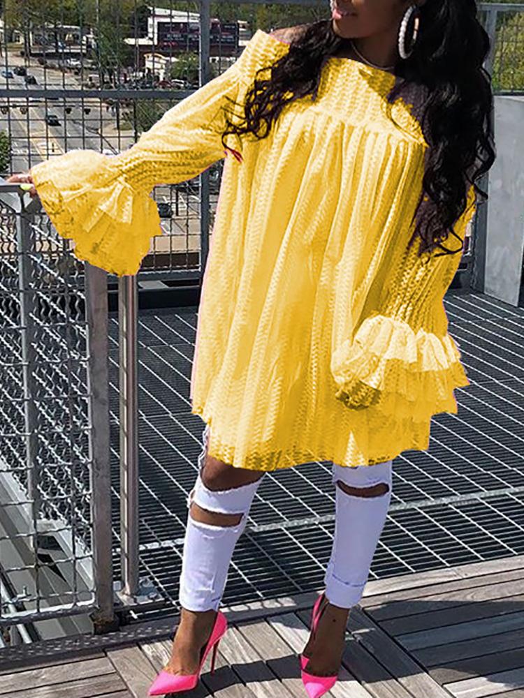 

Off Shoulder Lace Flared Sleeve Casual Dress