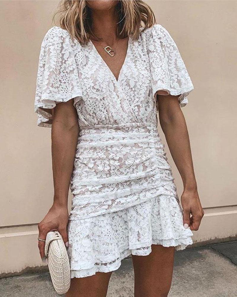 

Ruched V-neck Short Sleeve Lace Dress, White