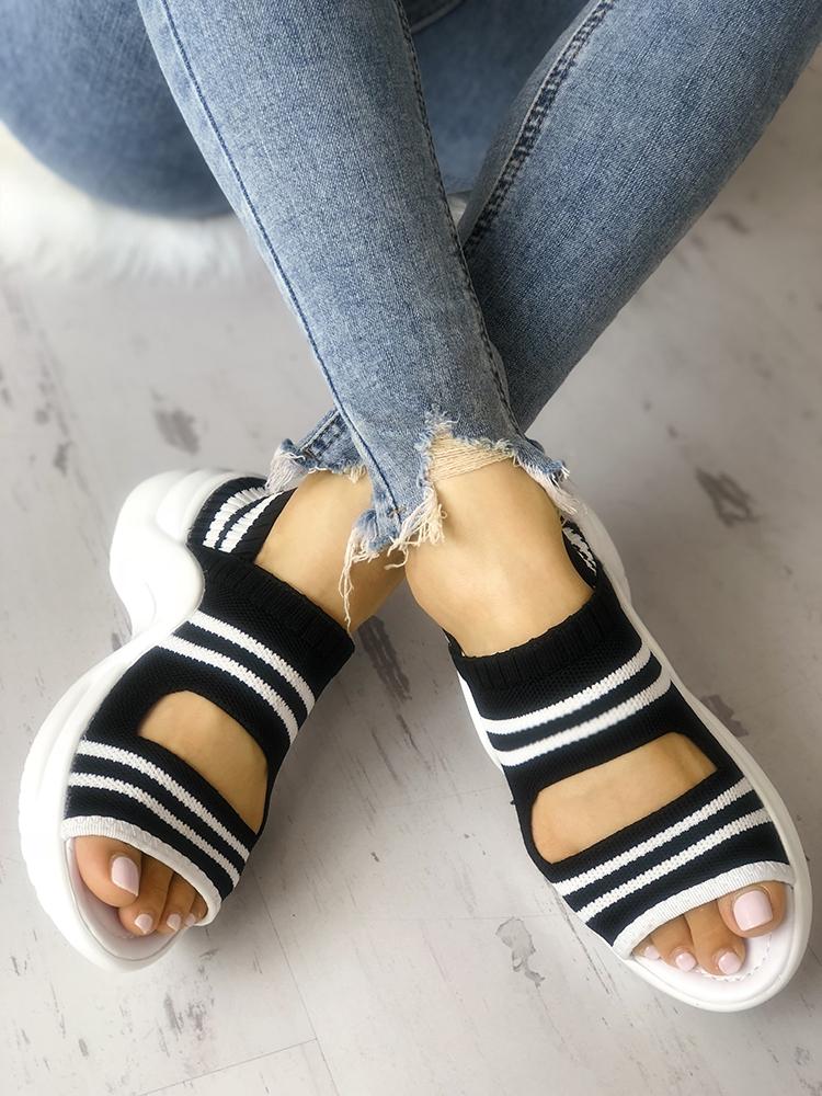 

Contrast Color Stripes Knitted Non-Slip Sandals