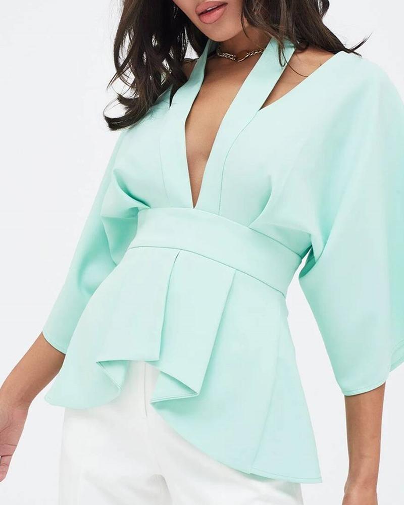 

Solid Cut Out Design Ruched Blouse