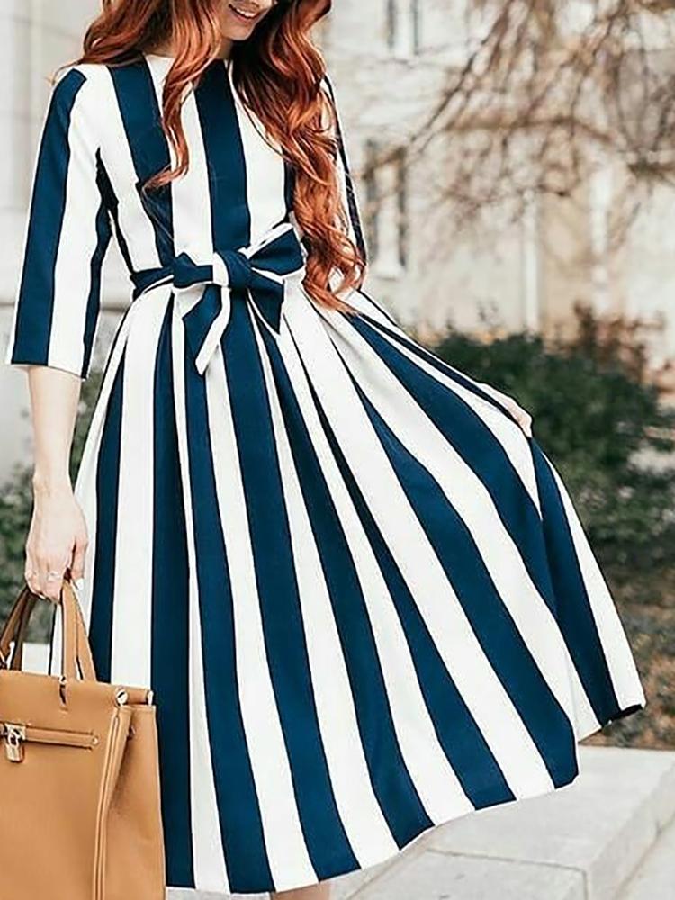 

Contrast Vertical Stripes Belted Casual Dress, Blue