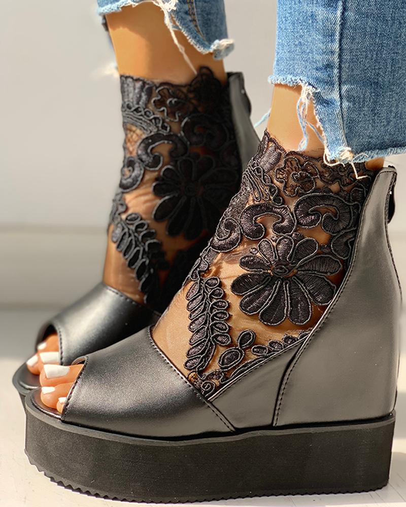 

Lace Hollow Out Open-toe Wedge Sandals, Black