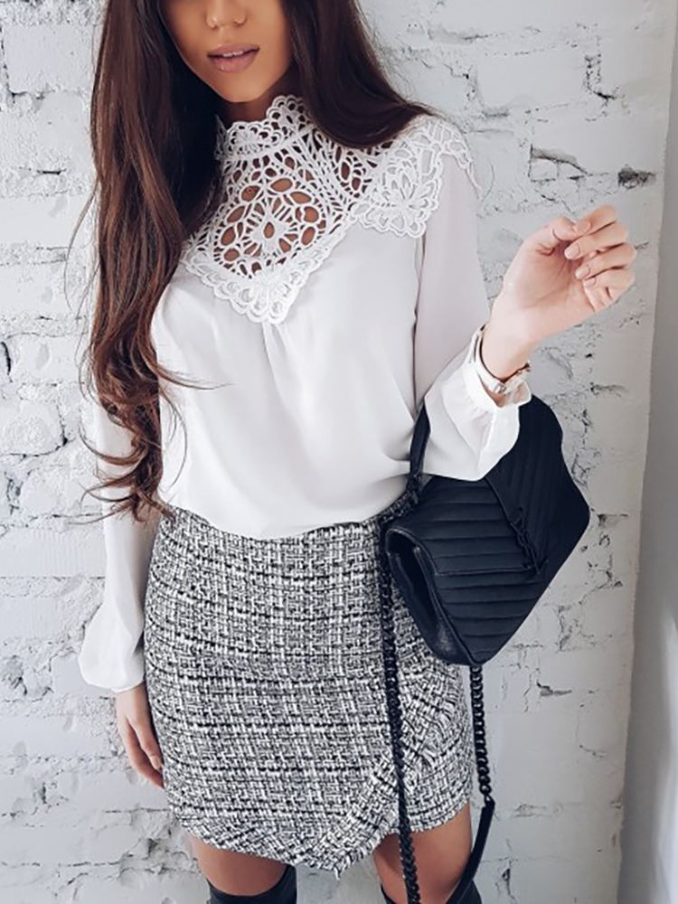 

Stylish Lace Hollow Out Women's Blouse