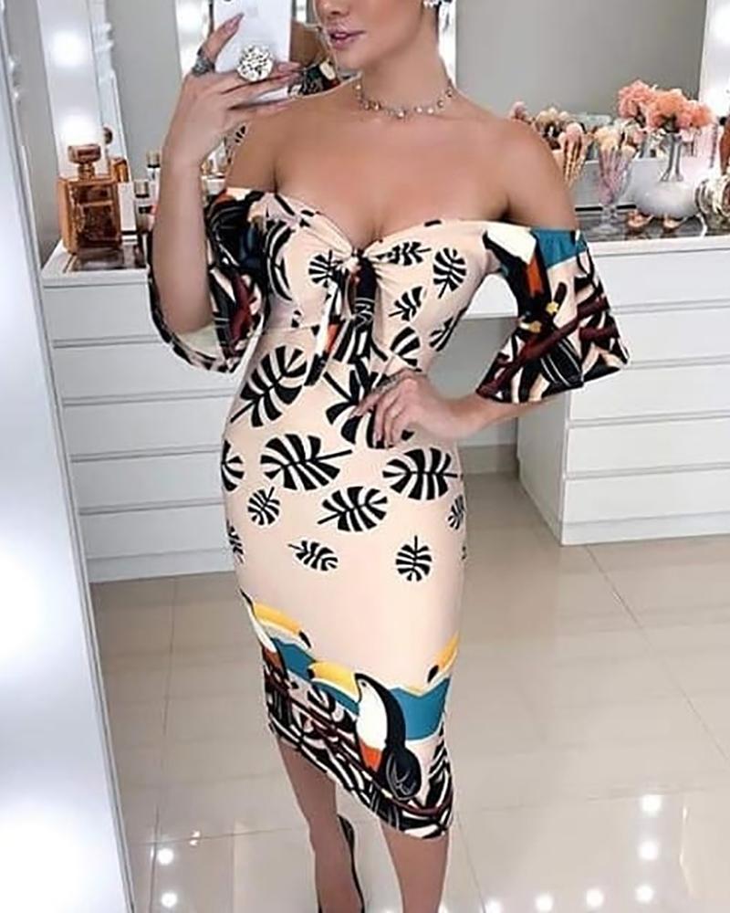 

Off Shoulder Bell Sleeve Print Dress, Apricot
