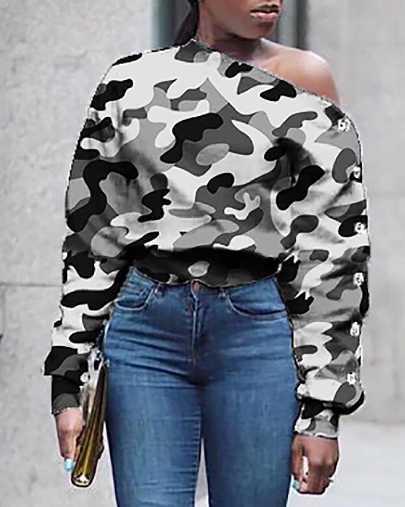 

Skew Neck Camouflage Long Sleeve Buttoned Blouse, Gray