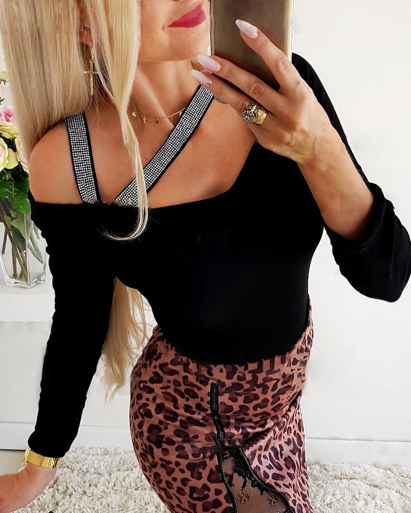 

Cutout Coud Shoulder Long Sleeve Top, Black