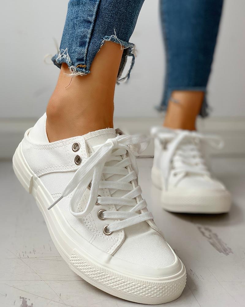 

Solid Eyelet Lace-Up Casual Sneakers, White