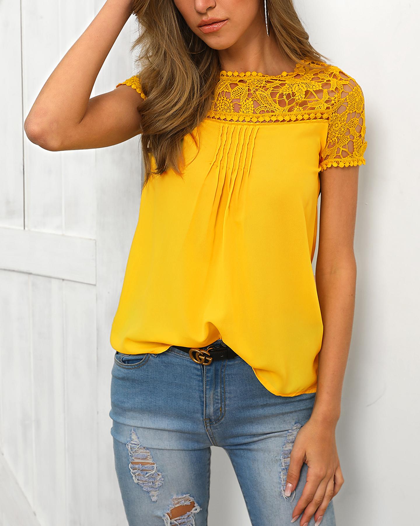 

Lace Insert Short Sleeve Casual T-shirt
