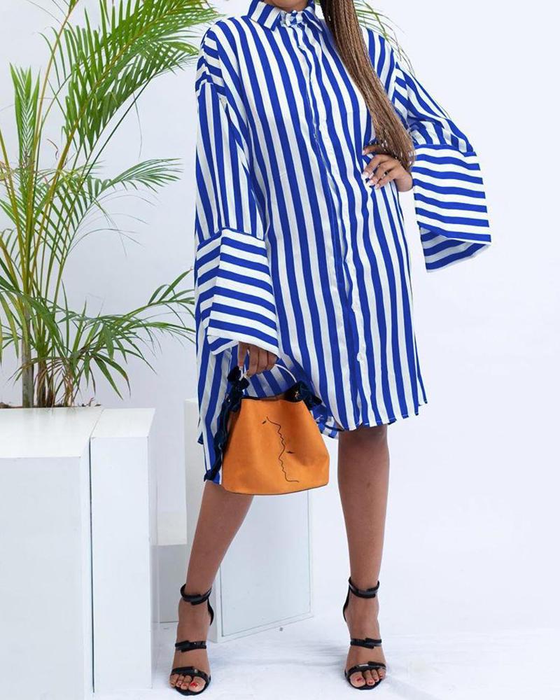 

Striped Turn-down Collar Loose Shirt Dress