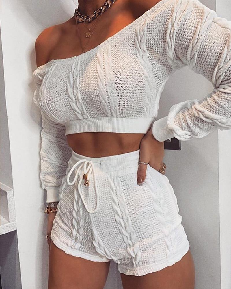 

Solid Crop Top & Slinky Drawstring Design Short Sets, White