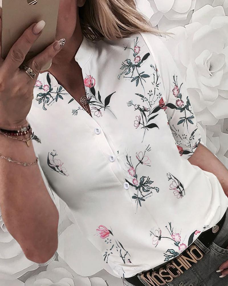 

Floral Print V-Neck Casual Shirt, White&black