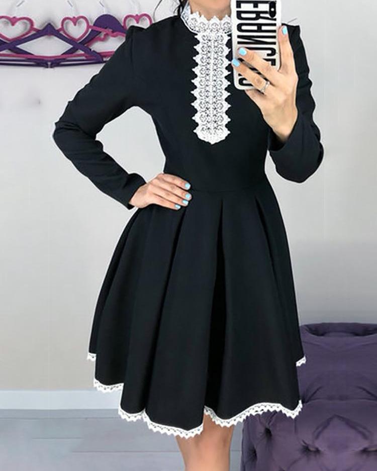 

Lace Trim Binding Tunic Pleated Dress, Black