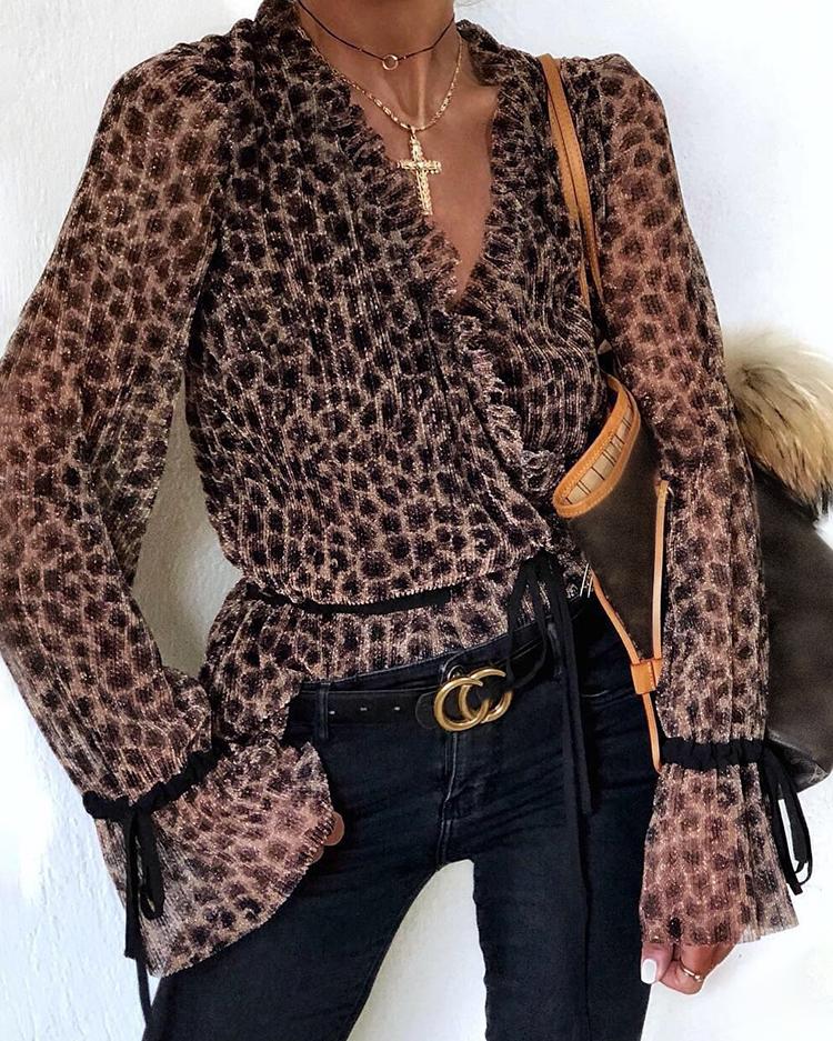 

V-Neck Leopard Print Frill Hem Top