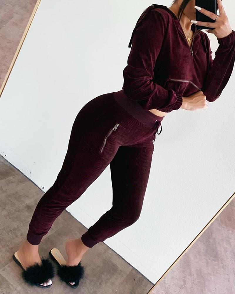 

Solid Ribbed Zip Neck Tracksuit