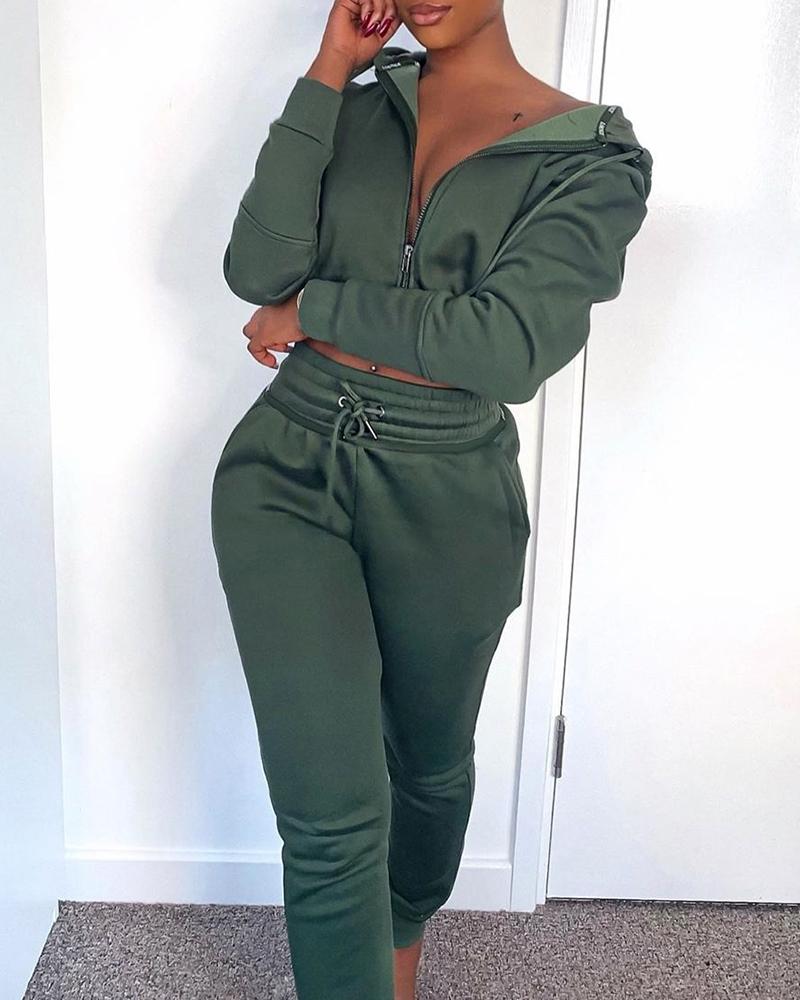 

Solid Hooded Zipped Crop Top & Drawstring Design Pant Sets, Green