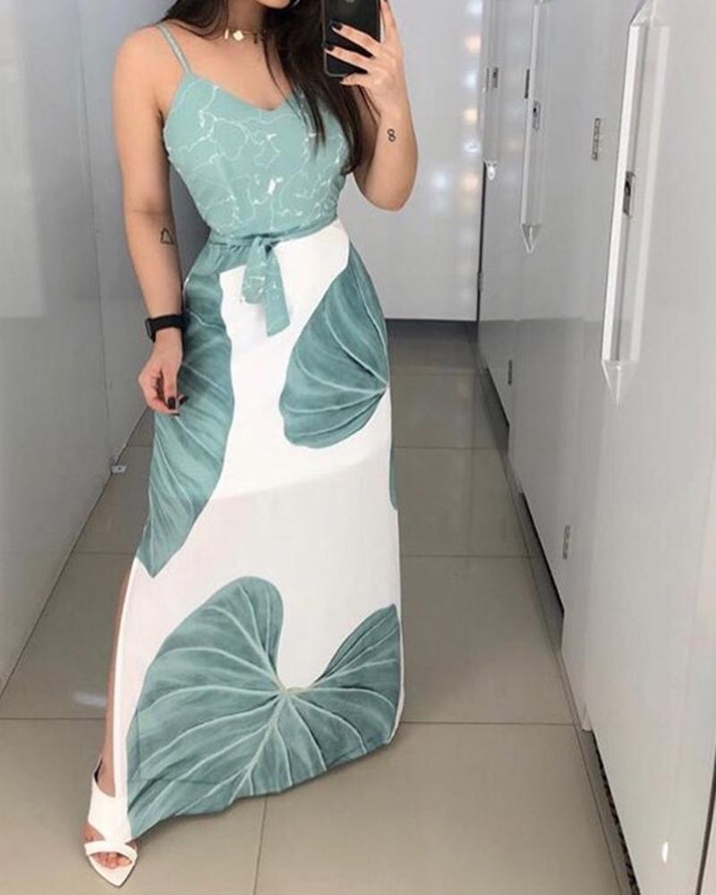 

Lotus leaf Pattern Slit Maxi Dress, Green