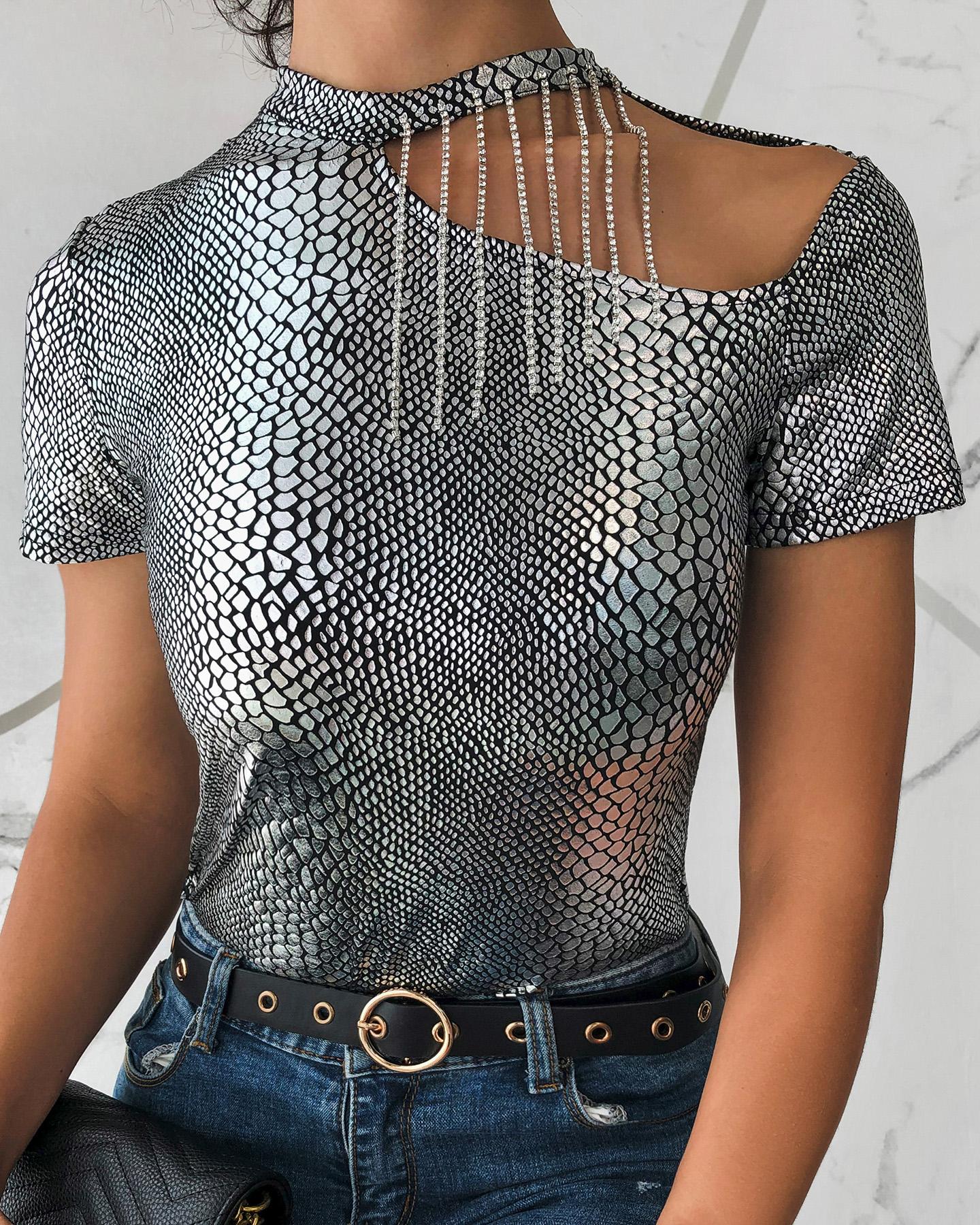 

Snakeskin Studded Tassel Decor Cutout Top, Silver