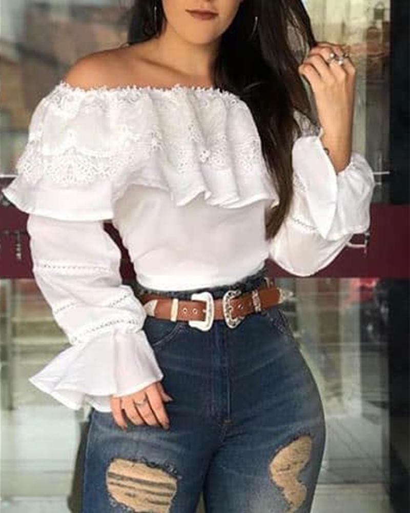 

Stitching Lace Ruffle Flared Sleeve Blouse, White
