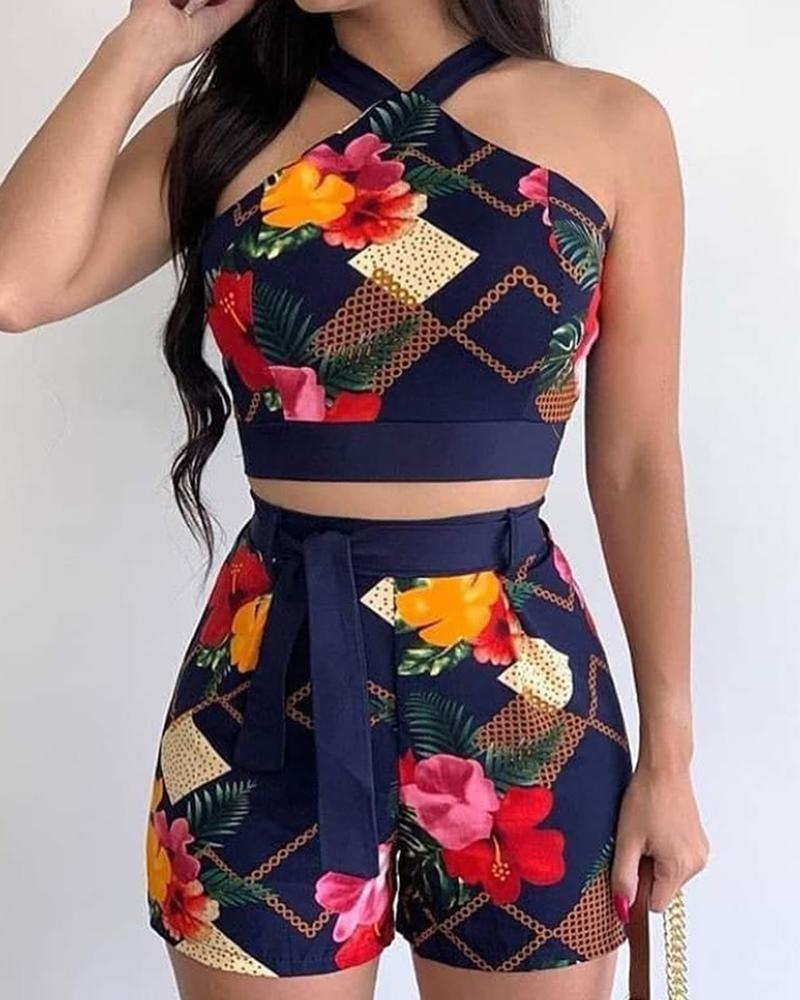 

Halter Sleeveless Print Cropped Top & Shorts Sets, Multicolor