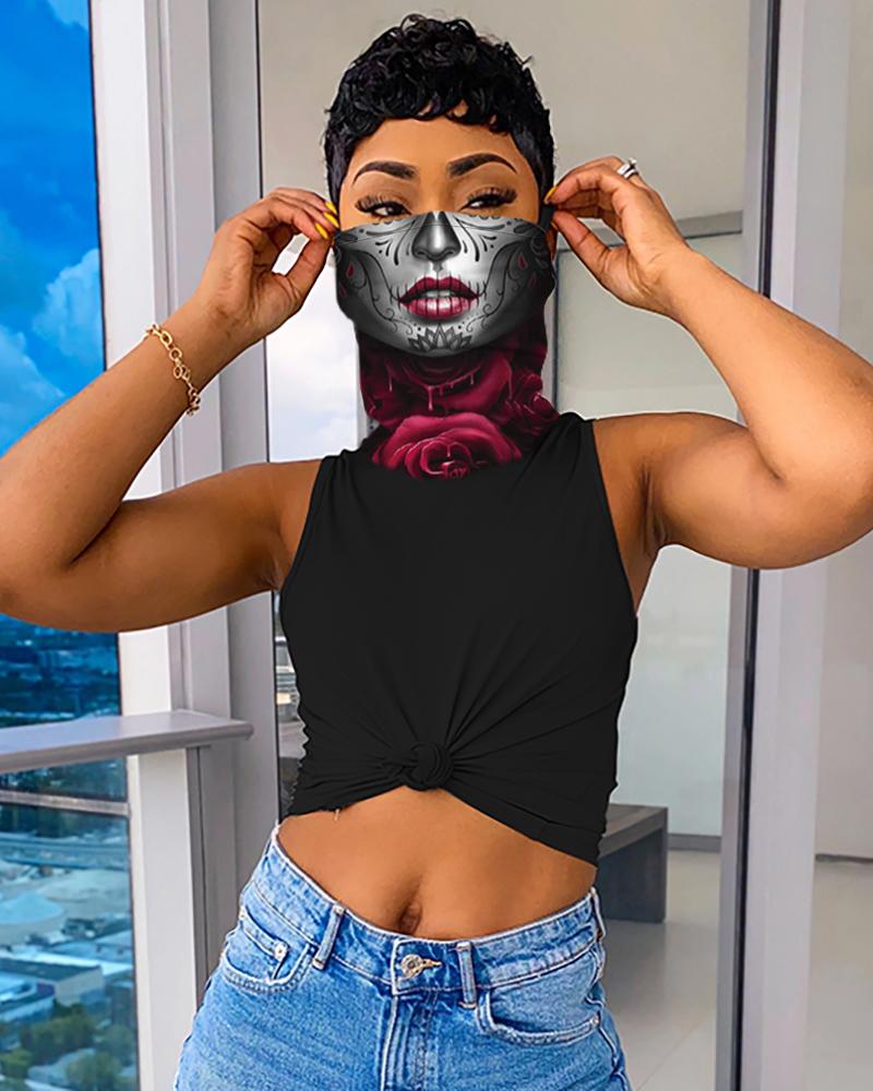 

Sleeveless Casual Top With Print Bandana, Black