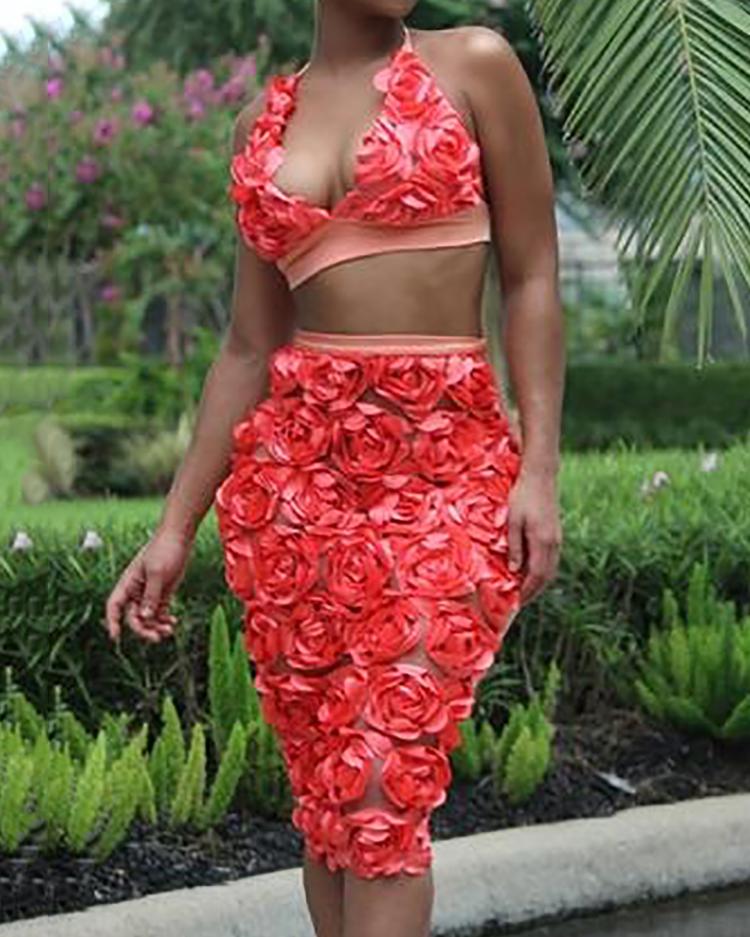 

Splicing Low Cut Rose Applique Cropped Skirt Set, Black