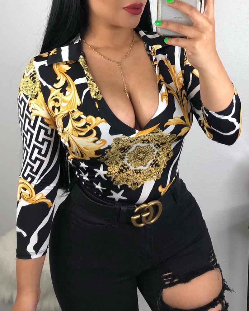 

Baroque Print Plunge Casual Bodysuit