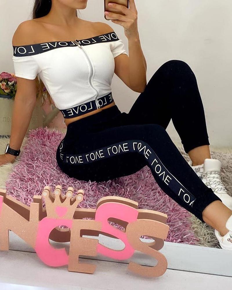 

Off Shoulder Letter Print Top & Pocket Design Pants Set, White