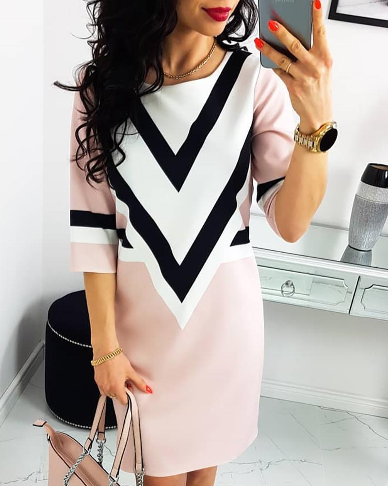 

Colorblock Chevron Stripes Work Dress