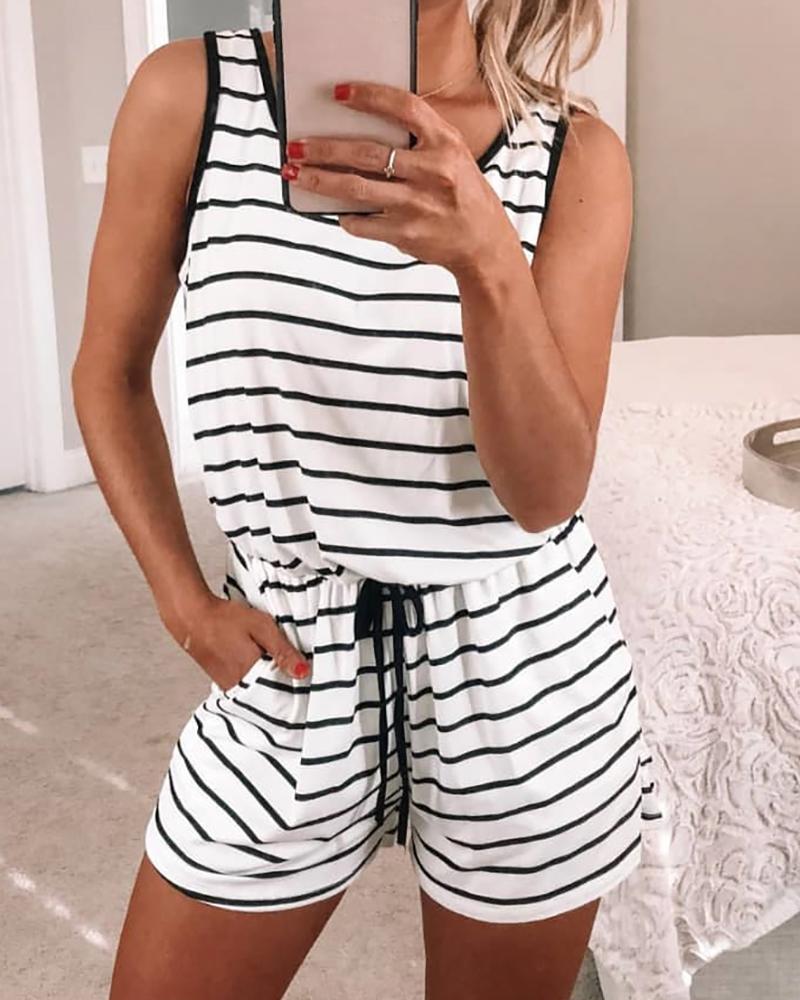 

Striped Round Neck Sleeveless Casual Romper, White