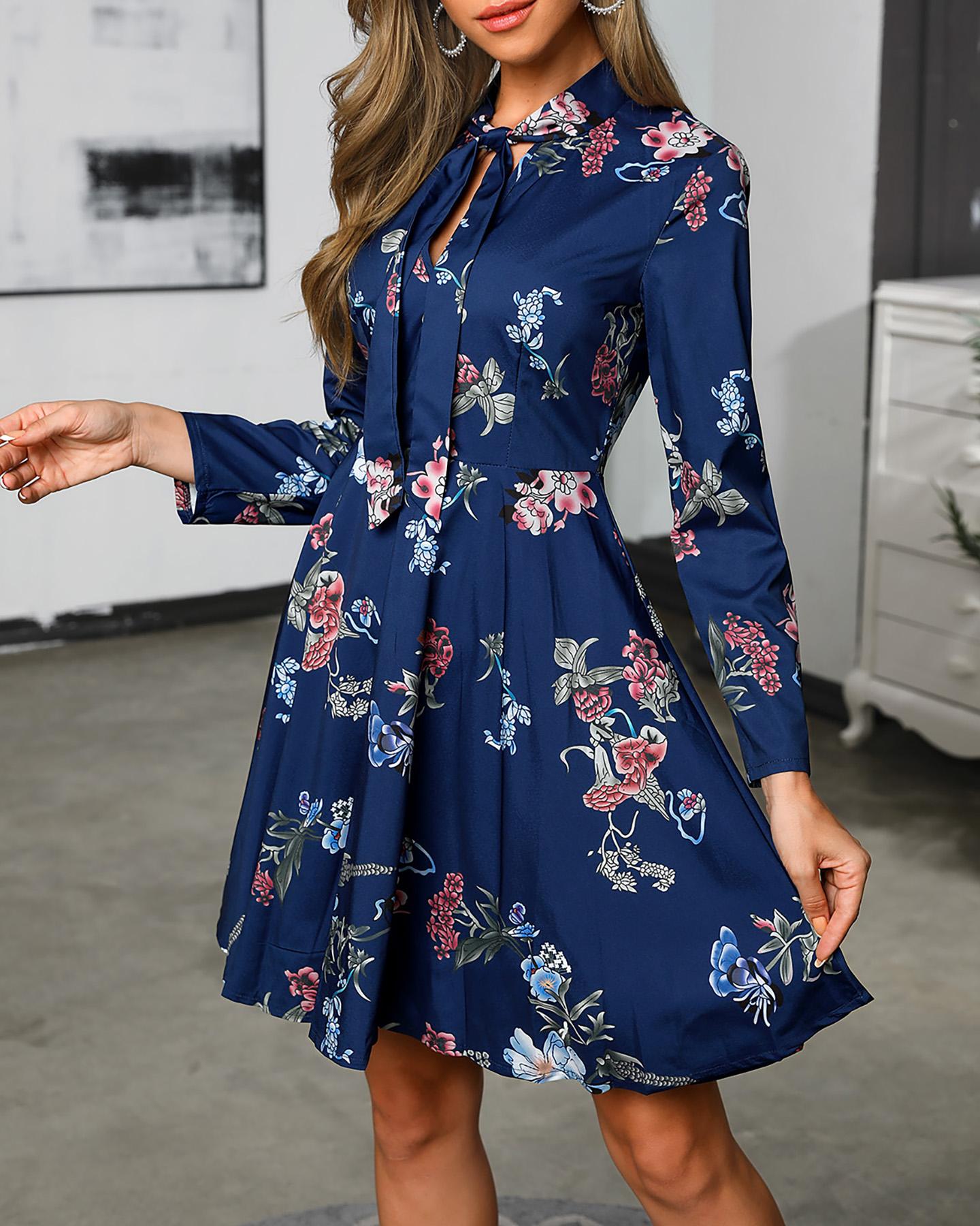 

Vintage Floral Print Tied Neck Casual Dress, Dark blue