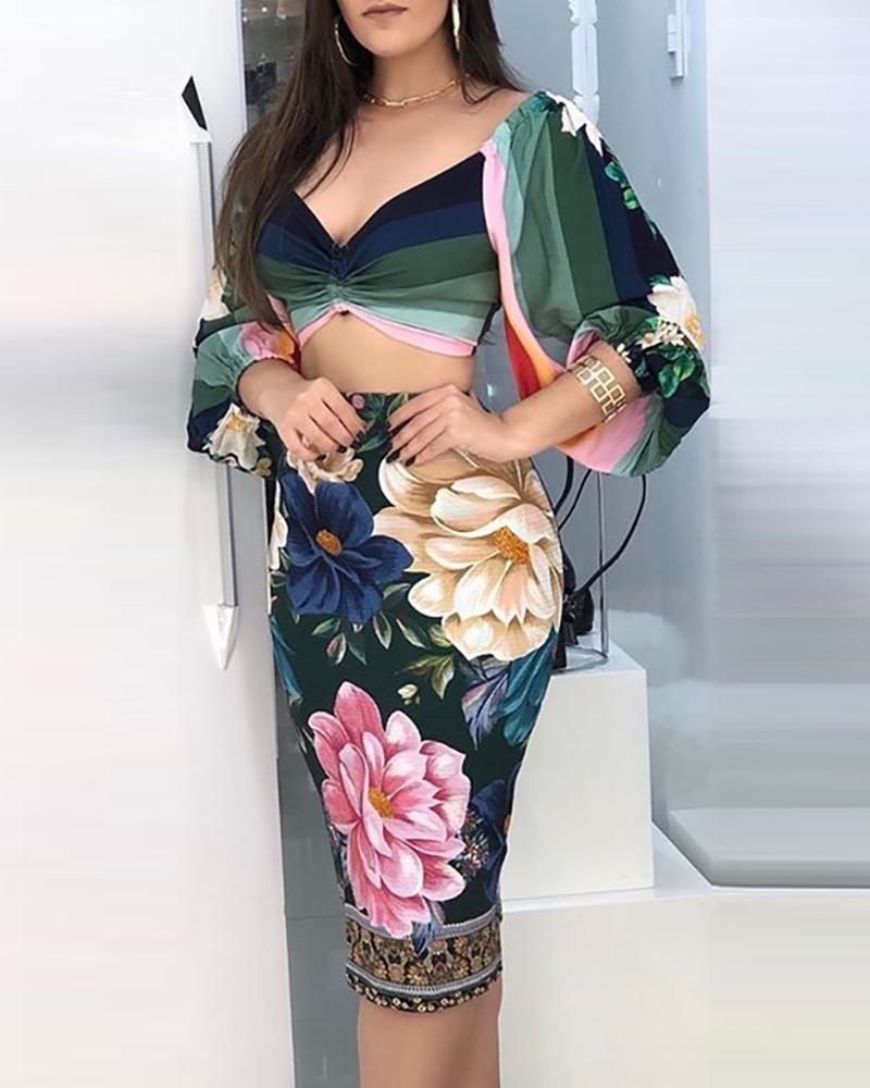 

Striped Lantern Sleeve Crop Top & Floral Print Skirt Sets, Dark green