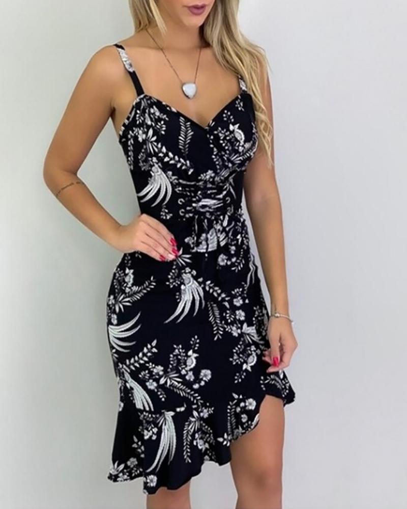 

V-neck Print Eyelet Lace-up Ruffles Dress, Black