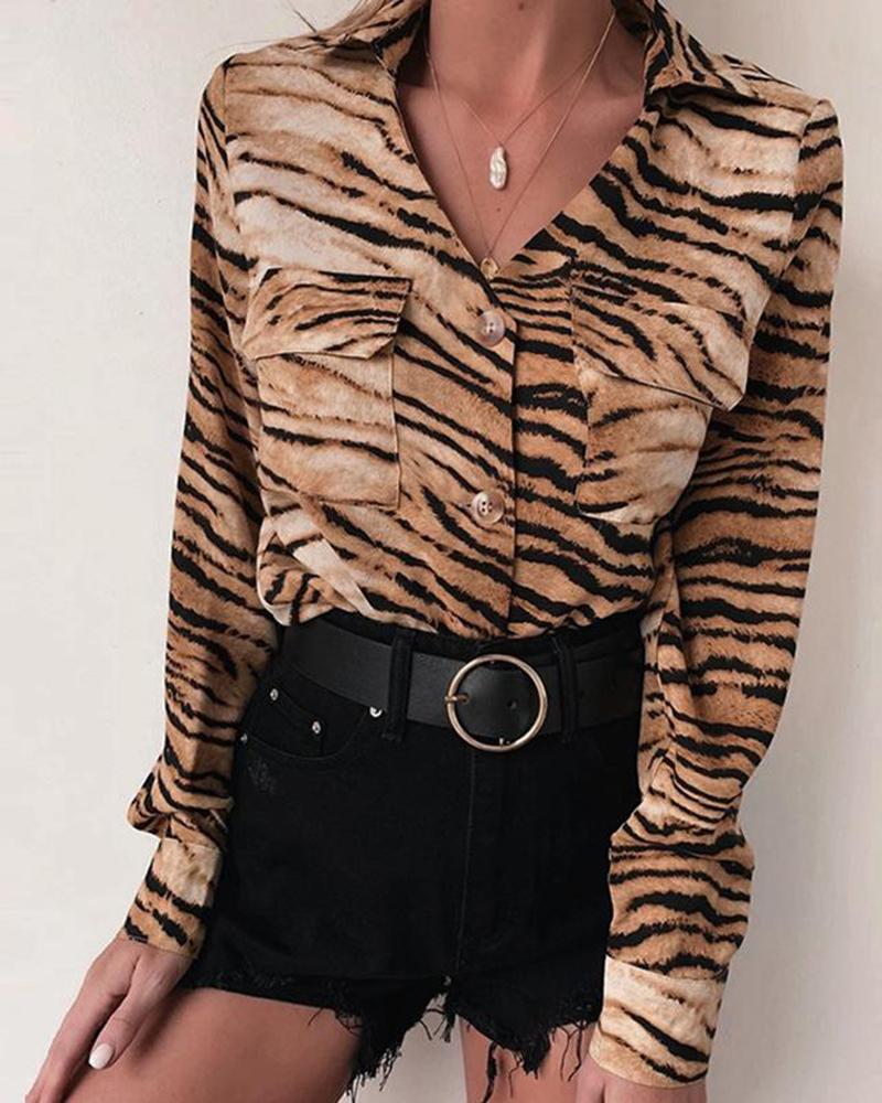 

Tiger Pattern Printed Long Sleeve Blouse