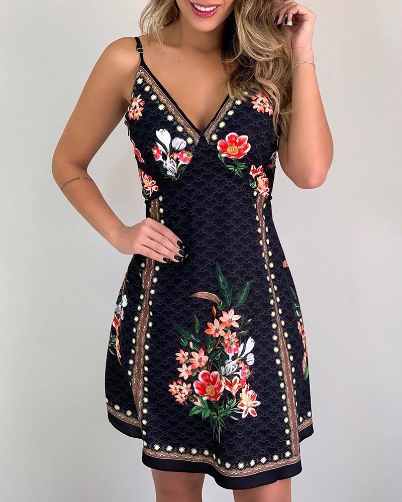 

Spaghetti Strap V-Neck Floral Print Dress, Black