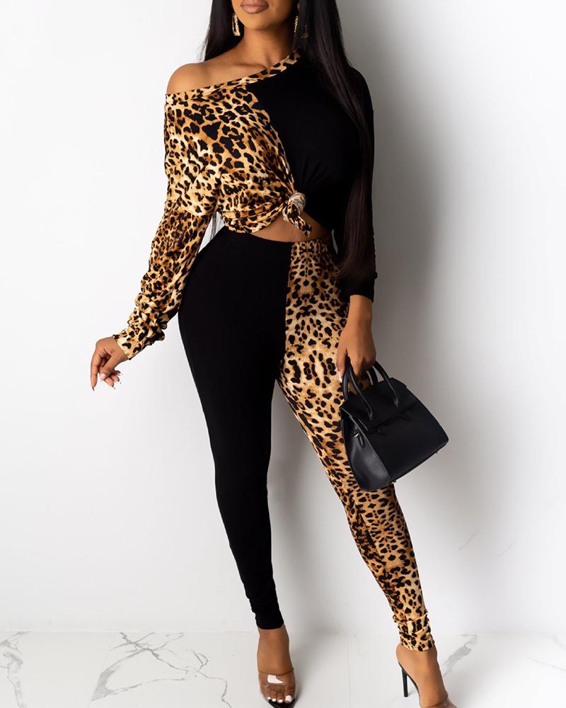 

Colorblock Leopard Print Skew Neck Top & Pant Sets, Black