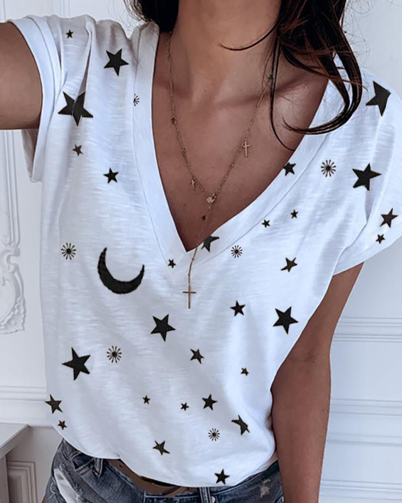 

V-neck Star Moon Print Short Sleeve T-shirt, White