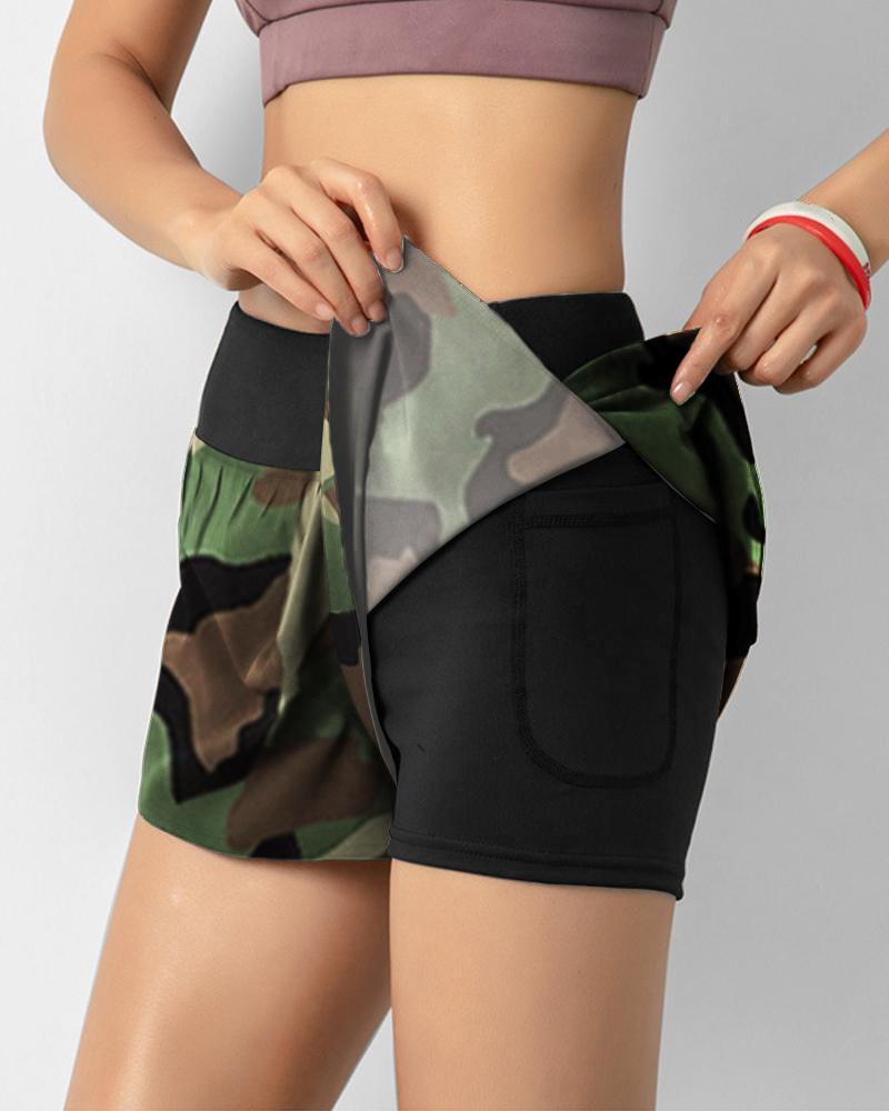 

Camouflage Double Layered Yoga Shorts, Camoflage