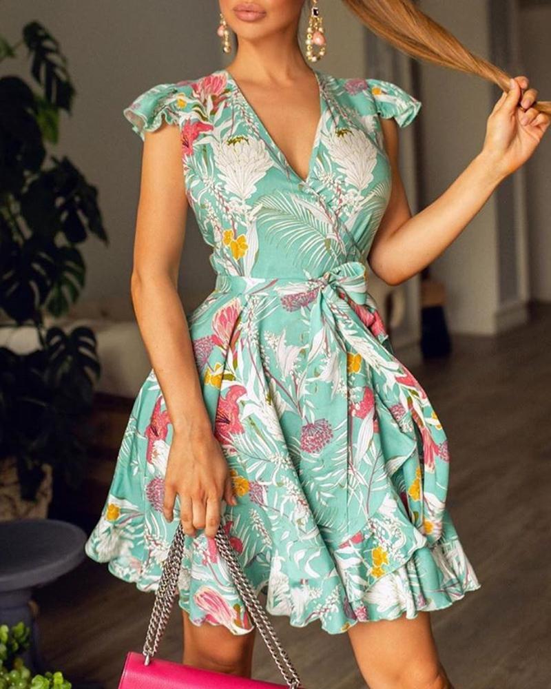 

Tie Front Ruffles Floral Print Dress, Green