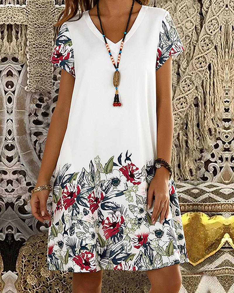 

V-Neck Plant Print Short Sleeve Casual Dress, White