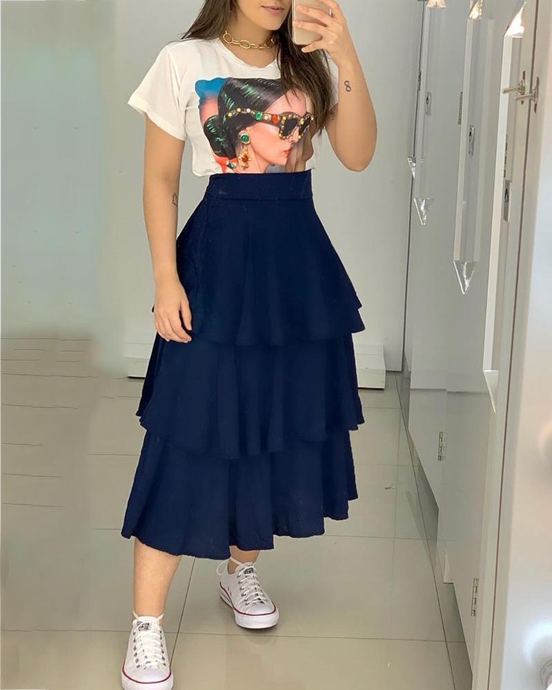 

Figure Print Casual T-shirt & Layered Ruffles Skirt Set, White
