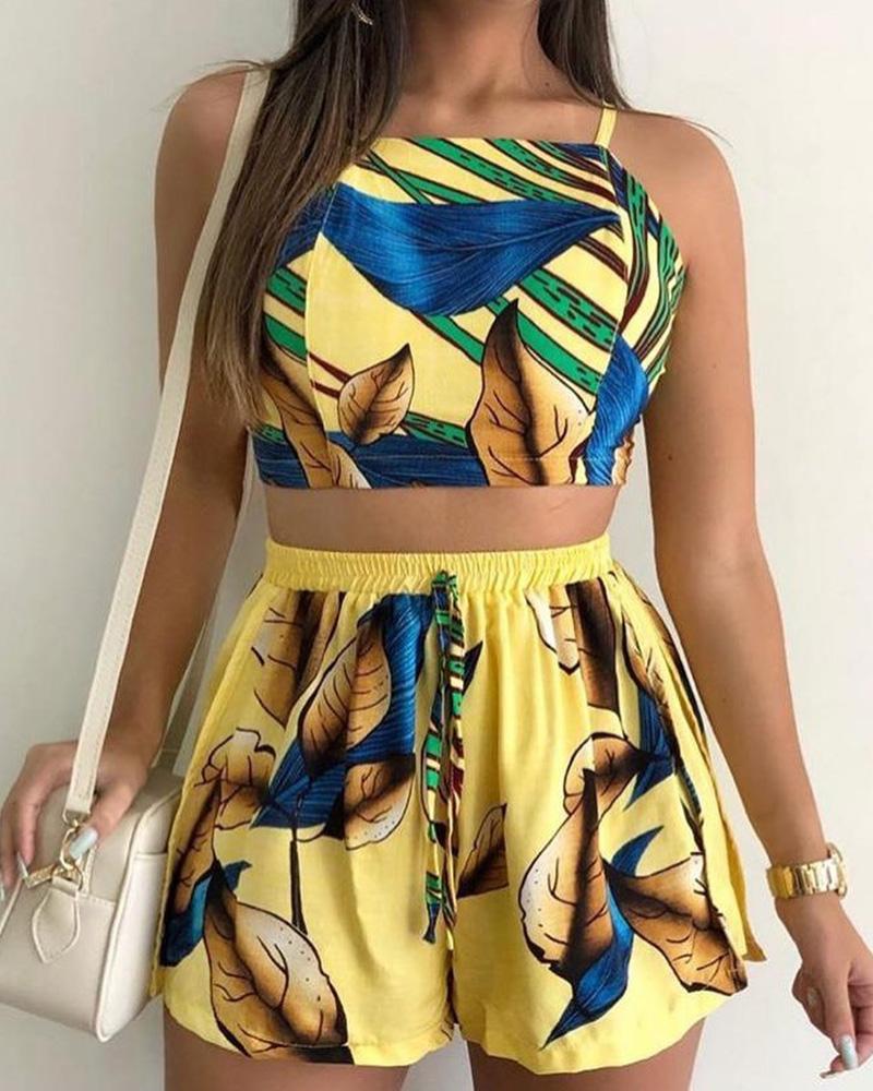 

Spaghetti Strap Halter Print Top & Shorts Set, Yellow