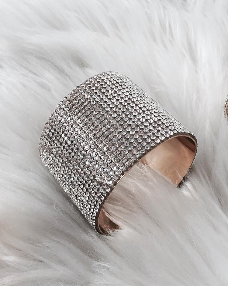 

Fashion Shiny Embellished Bracelet