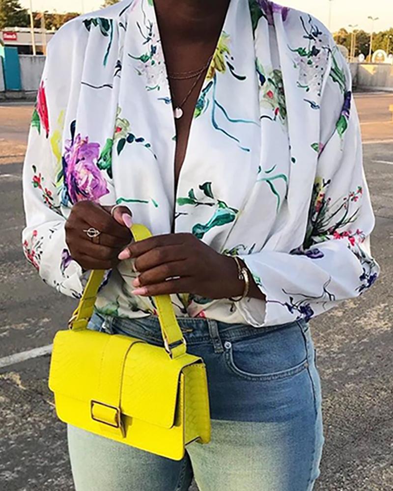 

Random Floral Print Long Sleeve Casual Blouse